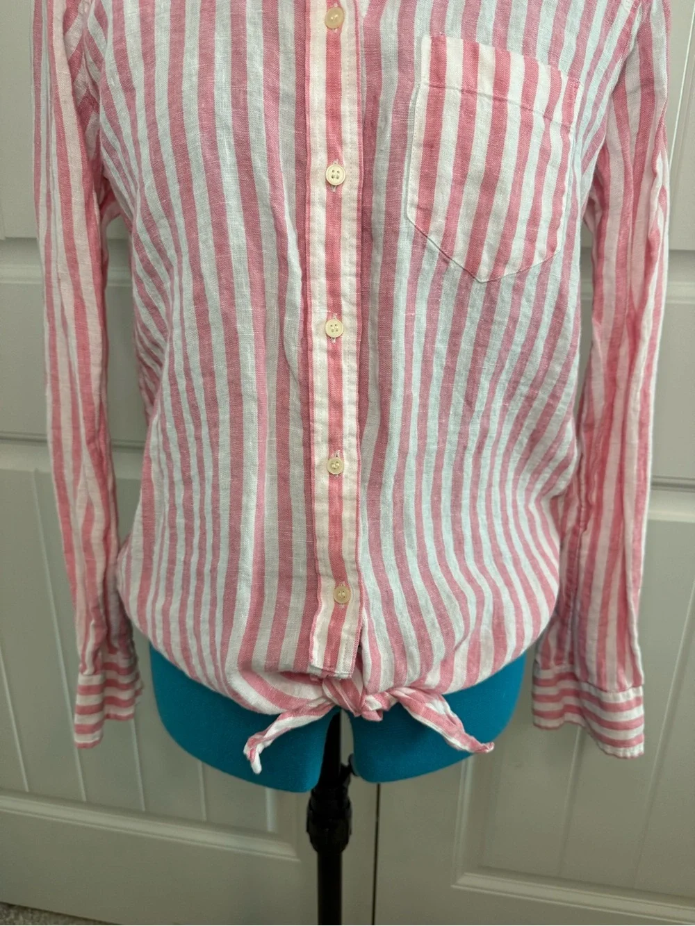 J.Crew Tie-front Linen Button Down Shirt Pink White size 4 EUC